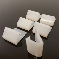 https://www.tiendapersianasasensi.com/9125-thickbox_default/clip-alargador-mosquiteras-correderas.jpg